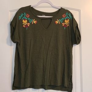 Medium army green Ana shirt